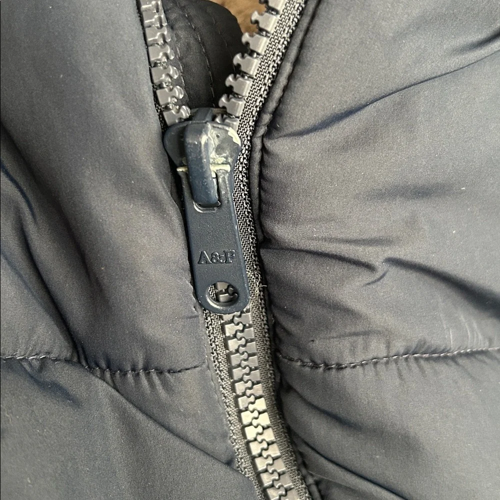 Abercrombie Ultra Collection Navy Blue Puffer Parka with Hood, Size 5/6